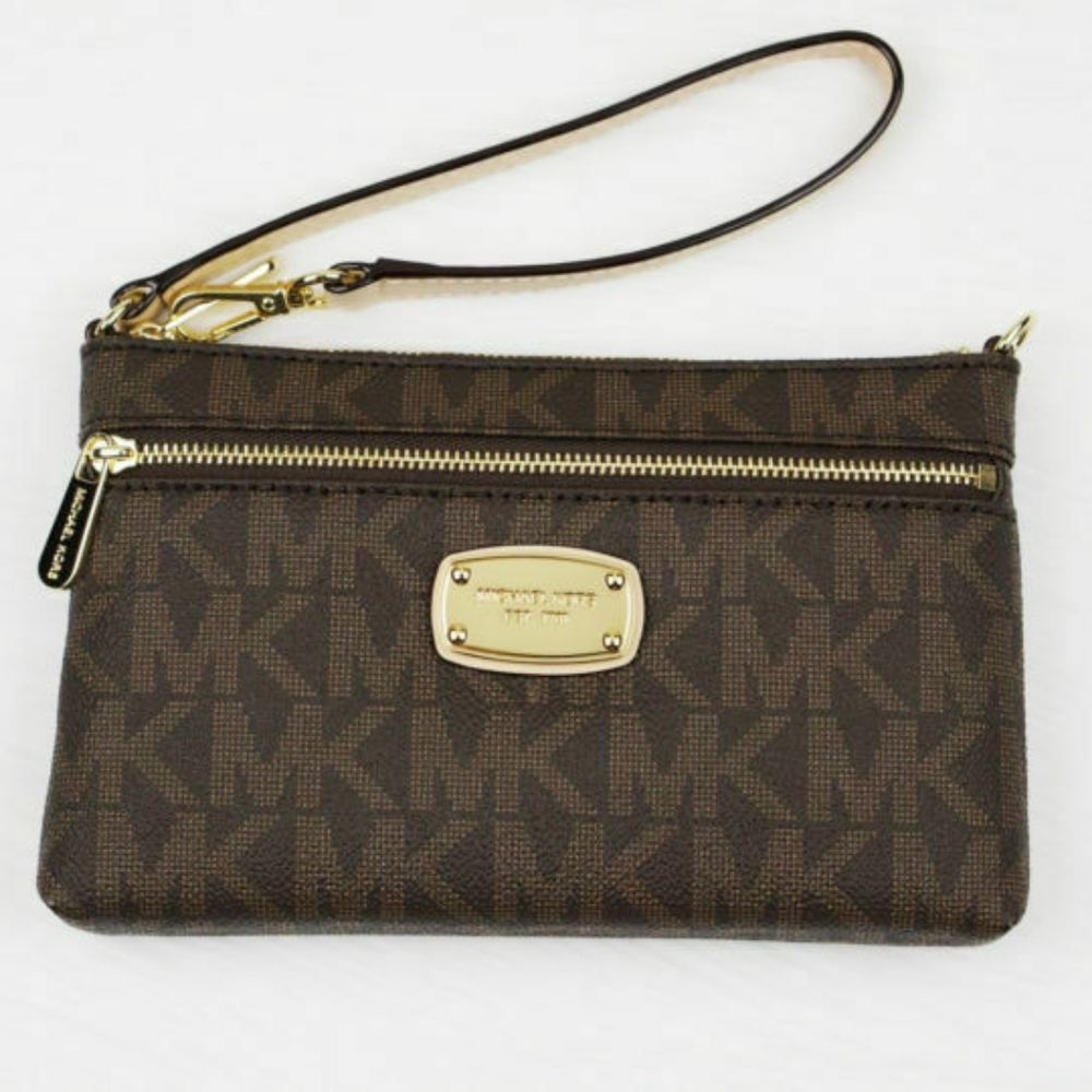 Michael Kors Wristlet